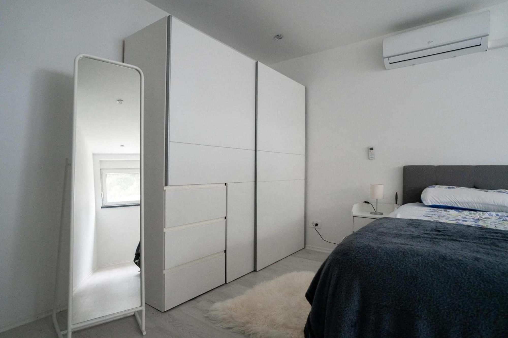 Fireflies Apartment *